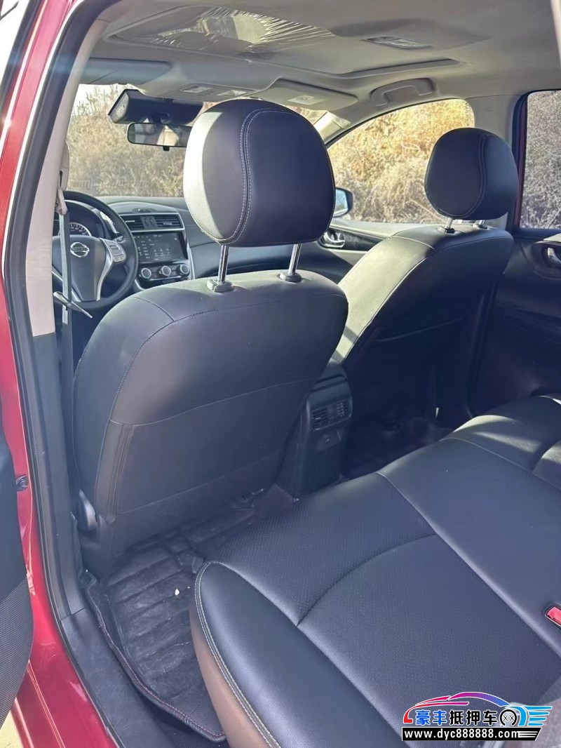 22年日产骐达轿车抵押车出售