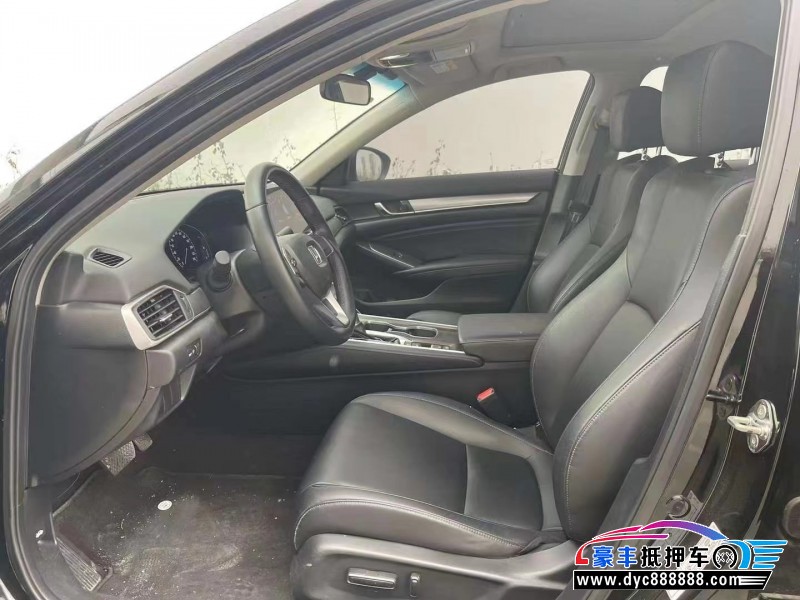 22年本田雅阁轿车抵押车出售