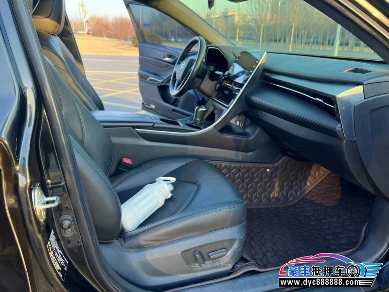 19年丰田亚洲龙轿车抵押车出售