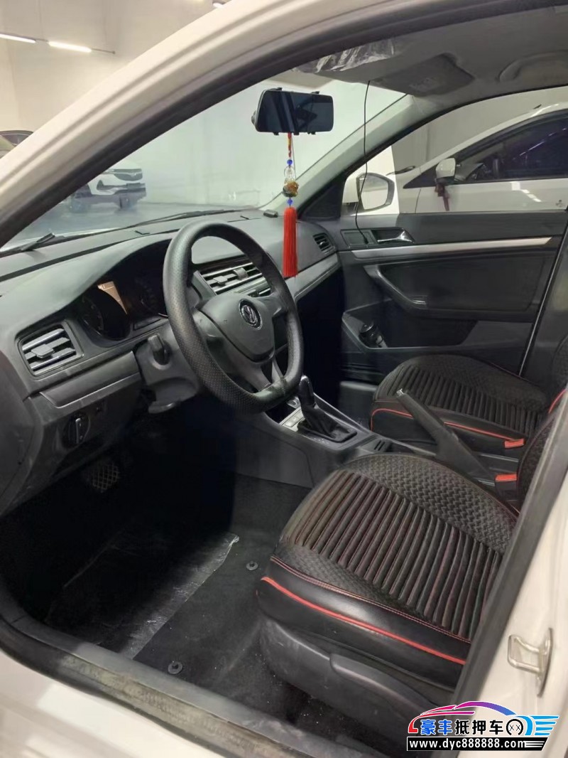 21年大众朗逸轿车抵押车出售