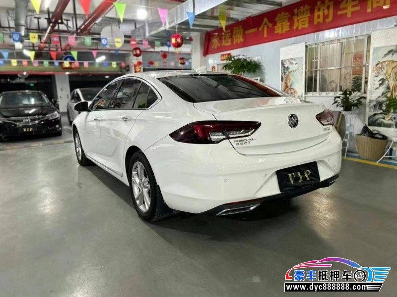 22年别克君威轿车抵押车出售