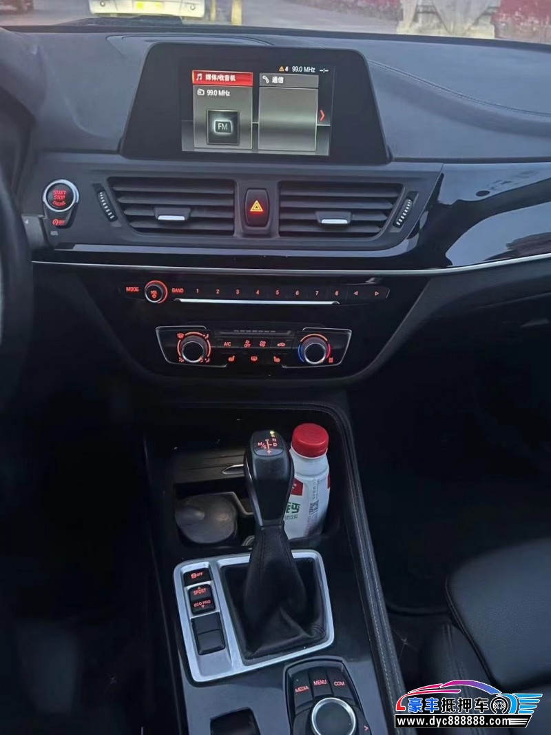 18年宝马1系轿车抵押车出售