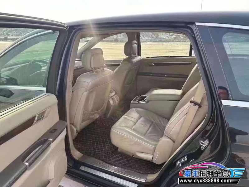 12年奔驰R轿车抵押车出售