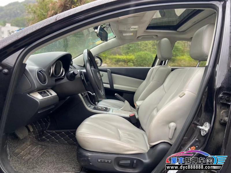 10年马自达睿翼轿车抵押车出售