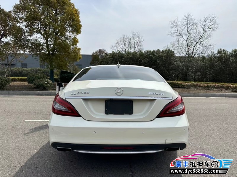 15年奔驰CLS轿车抵押车出售