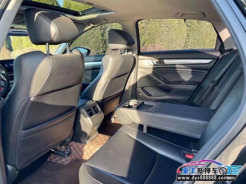 20年本田雅阁轿车抵押车出售