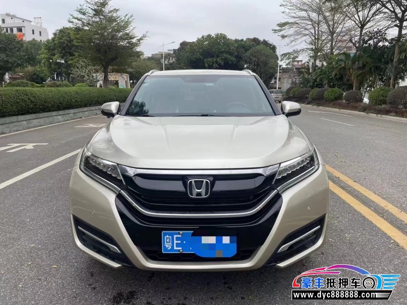 18年本田UR-V轿车抵押车出售