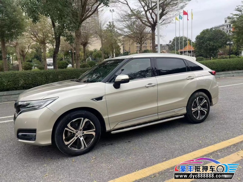 18年本田UR-V轿车抵押车出售