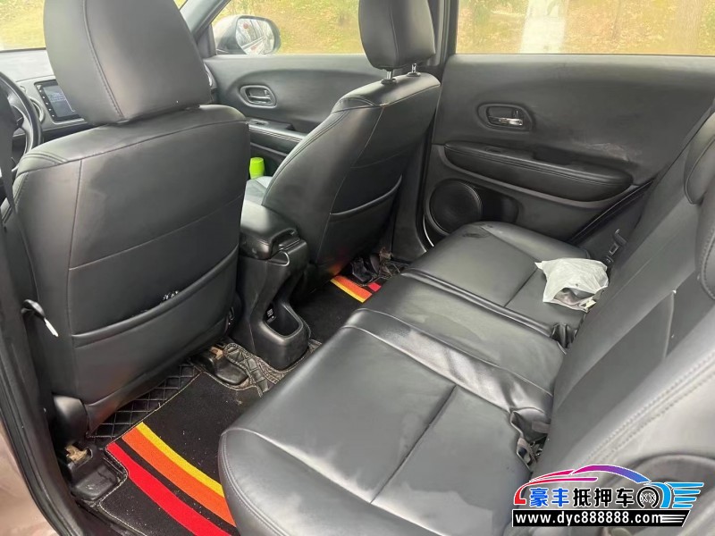 16年本田XRV轿车抵押车出售