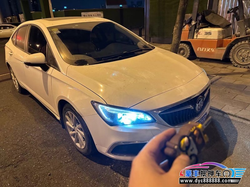 19年别克威朗轿车抵押车出售