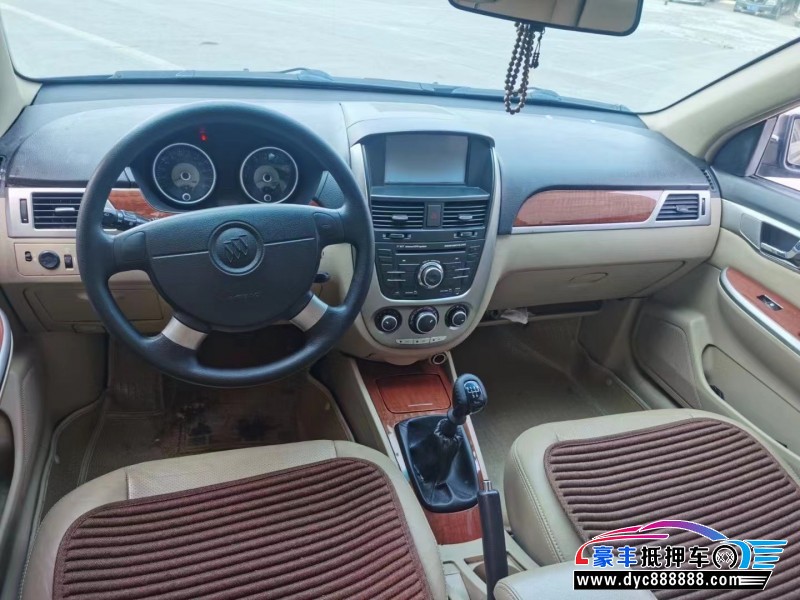 09年别克凯越轿车抵押车出售