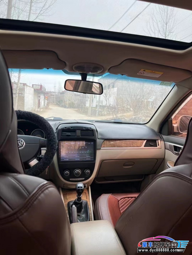 16年别克凯越轿车抵押车出售