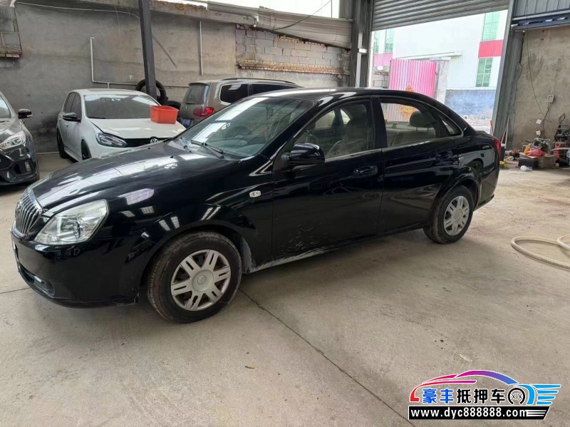 13年别克凯越轿车抵押车出售