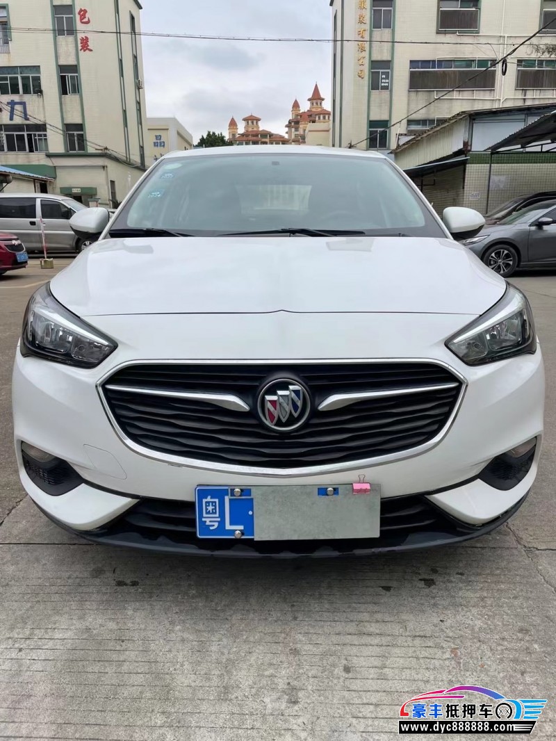 18年别克凯越轿车抵押车出售