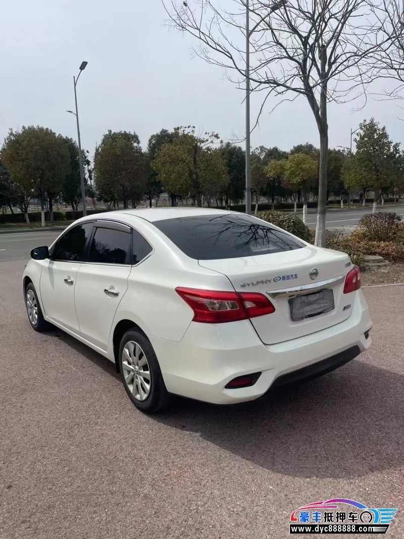 19年日产轩逸轿车抵押车出售