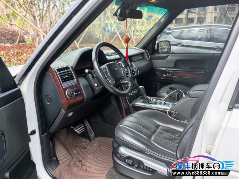 13年路虎揽胜行政轿车抵押车出售