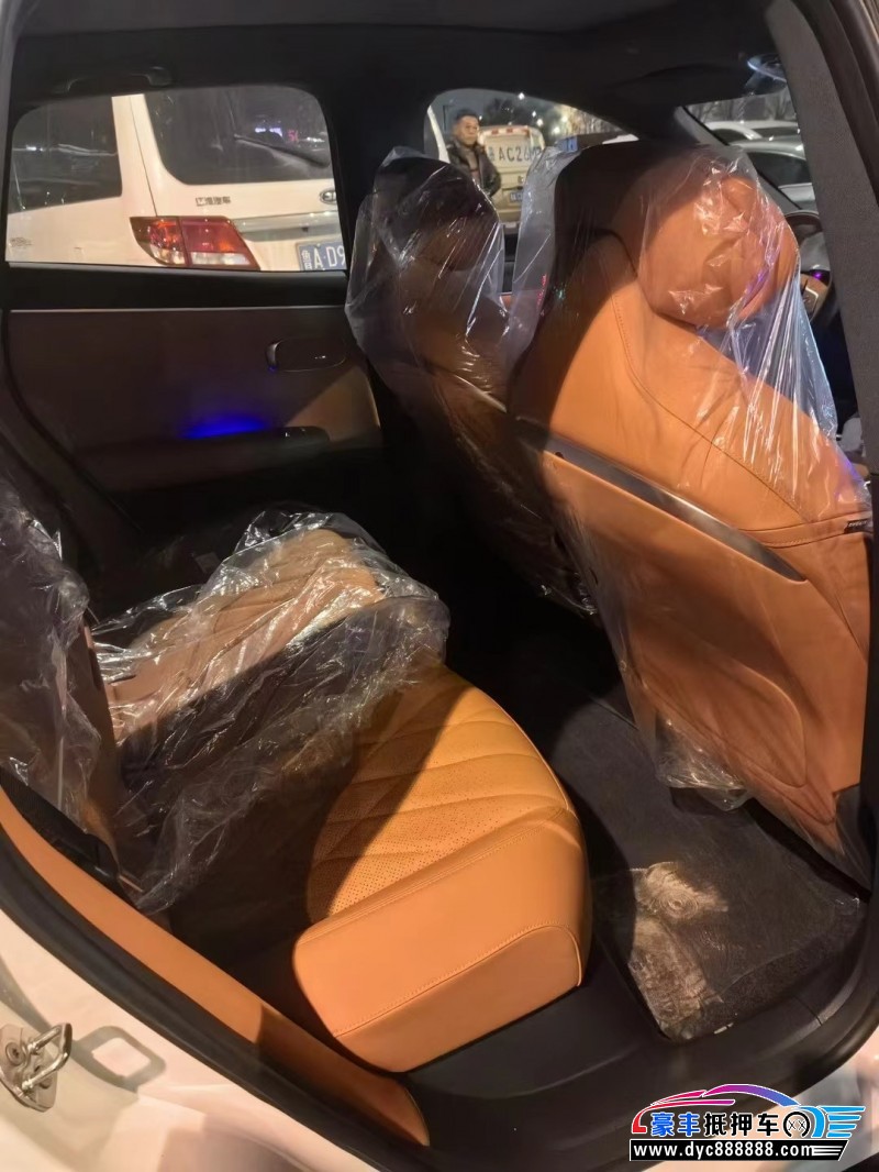 24年长安深蓝S7轿车抵押车出售