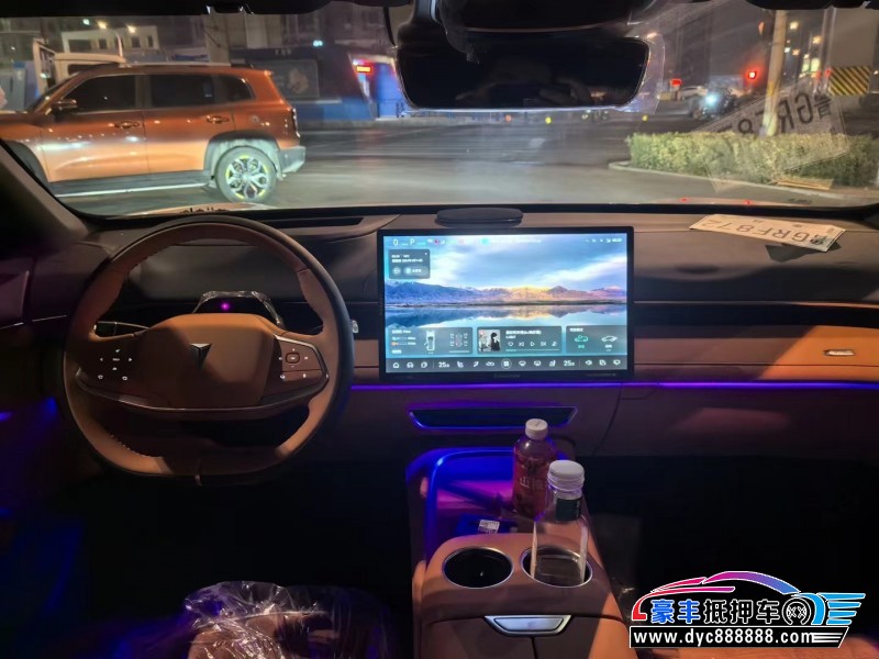 24年长安深蓝S7轿车抵押车出售