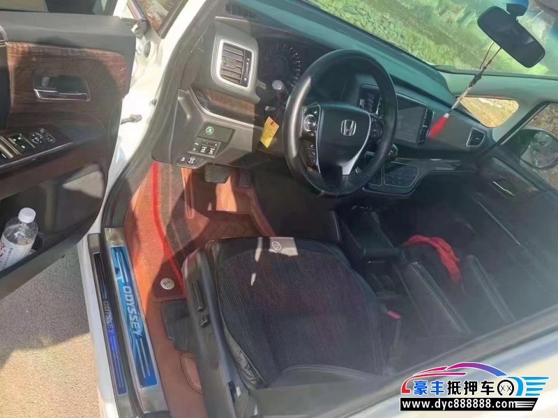 14年本田奥德赛轿车抵押车出售