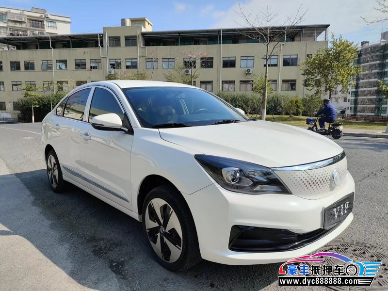 22年东风风神E70轿车抵押车出售