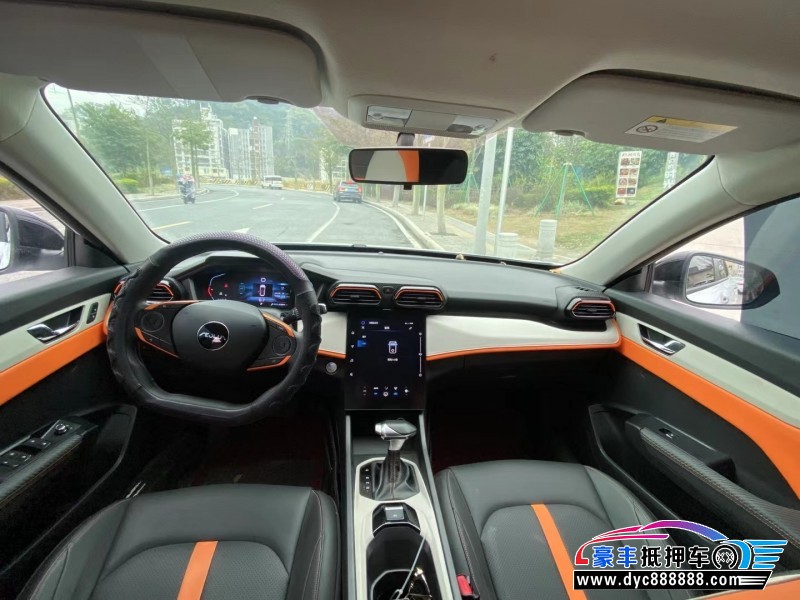 23年东风风神奕炫轿车抵押车出售