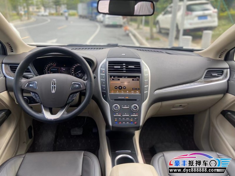 17年林肯MKC轿车抵押车出售