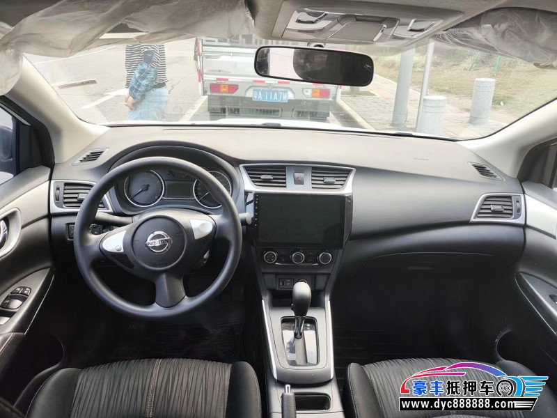 22年日产轩逸轿车抵押车出售