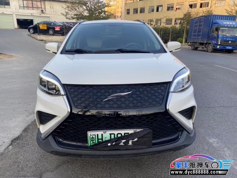 21年云度π3轿车抵押车出售