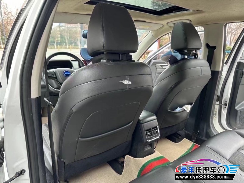 19年东风风神奕炫轿车抵押车出售