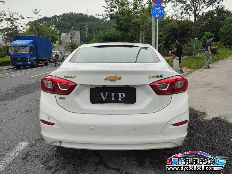 18年雪佛兰科鲁兹轿车抵押车出售