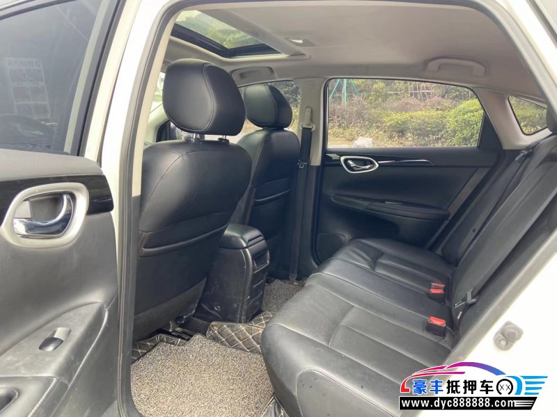 19年日产轩逸轿车抵押车出售