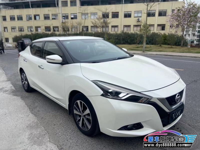 17年日产蓝鸟轿车抵押车出售