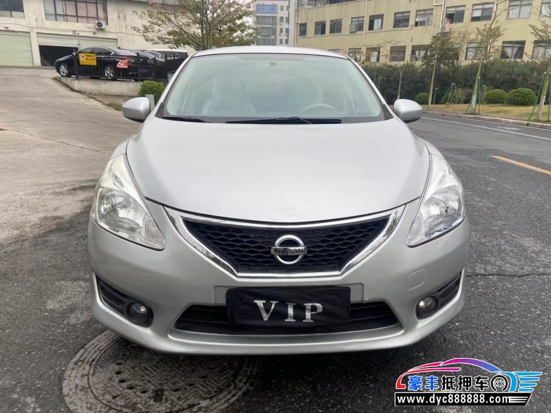 12年日产骐达轿车抵押车出售