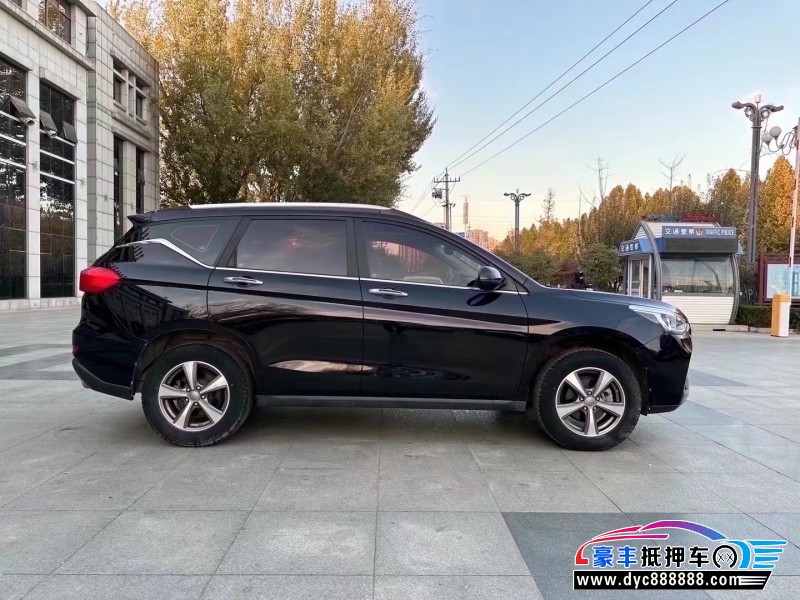 18年长城M6轿车抵押车出售