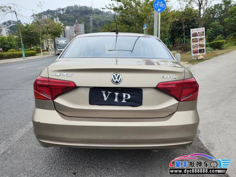 17年大众捷达轿车抵押车出售