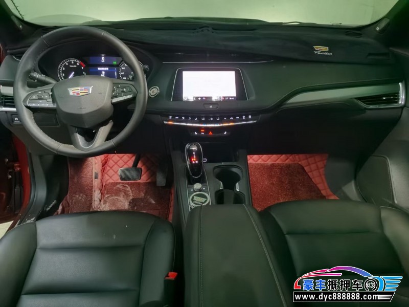 21年凯迪拉克XT4轿车抵押车出售