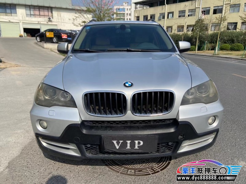 10年宝马X5SUV抵押车出售