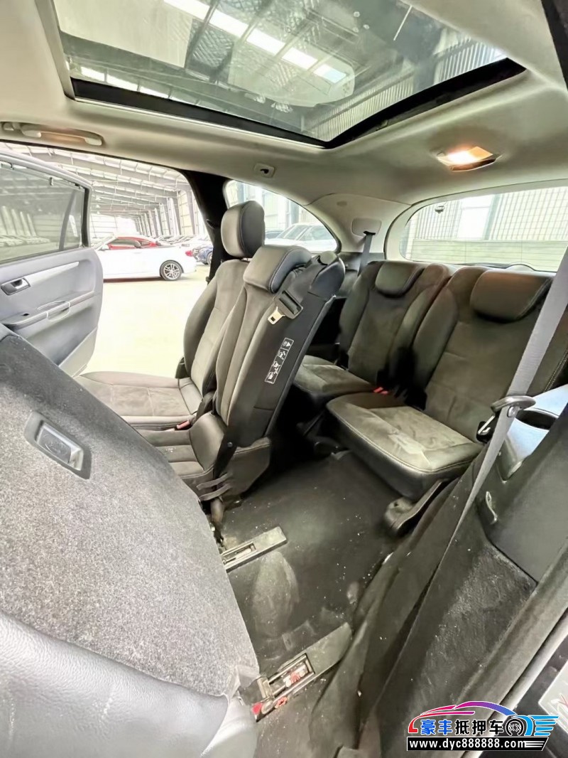 15年奔驰RMPV抵押车出售