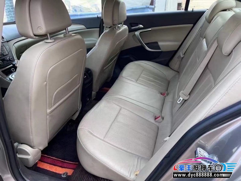 12年别克君威轿车抵押车出售