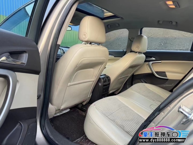 15年别克君威轿车抵押车出售