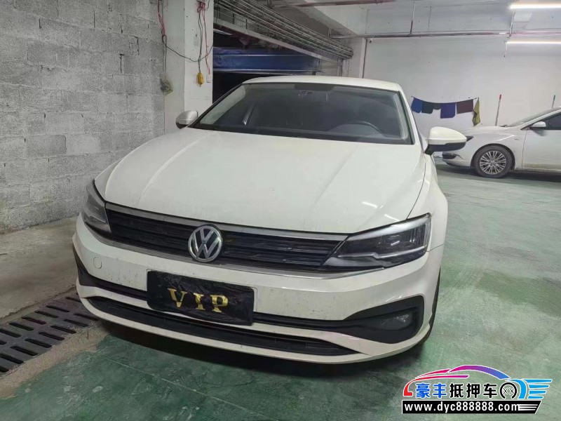 20年大众凌渡轿车抵押车出售