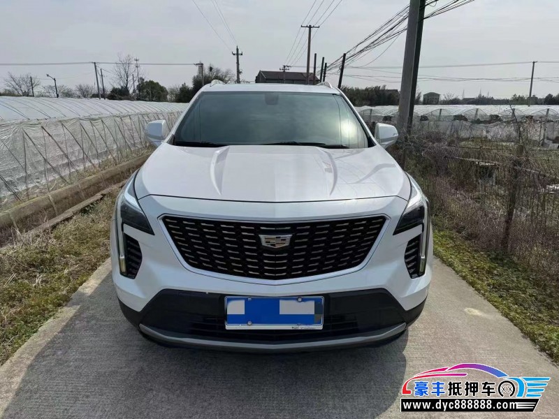 18年凯迪拉克XT4轿车抵押车出售