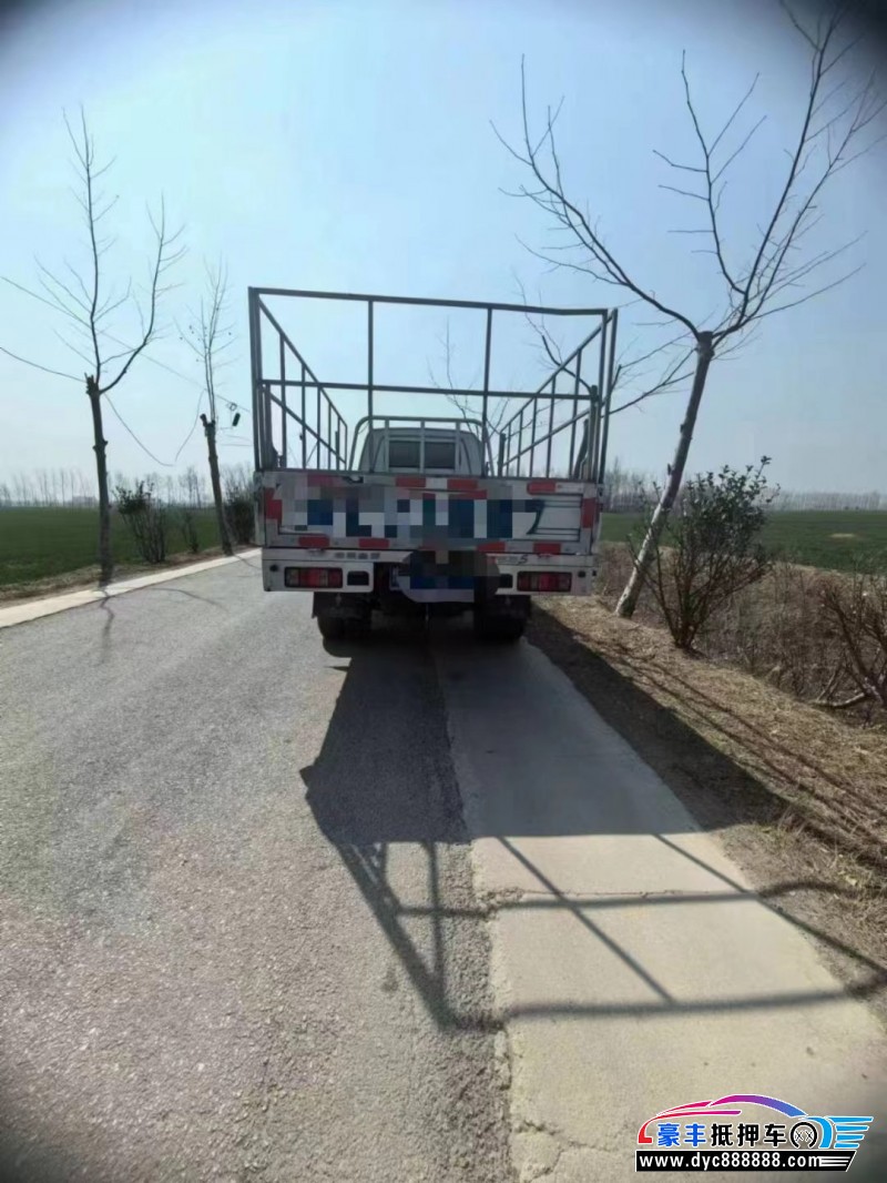 22年金杯T52轿车抵押车出售