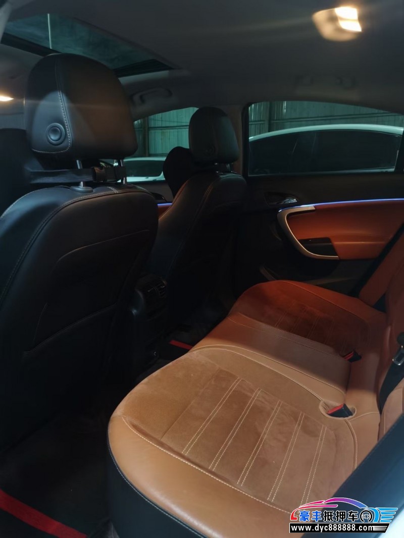 16年别克君威轿车抵押车出售