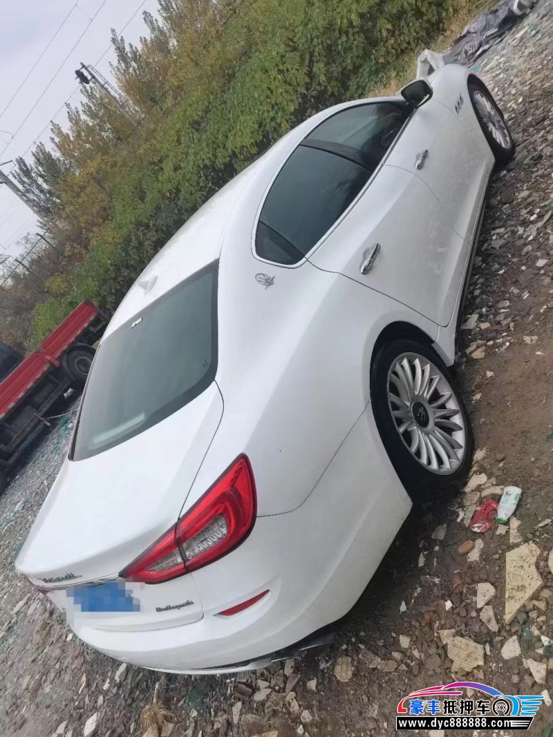 17年玛莎拉蒂总裁轿车抵押车出售