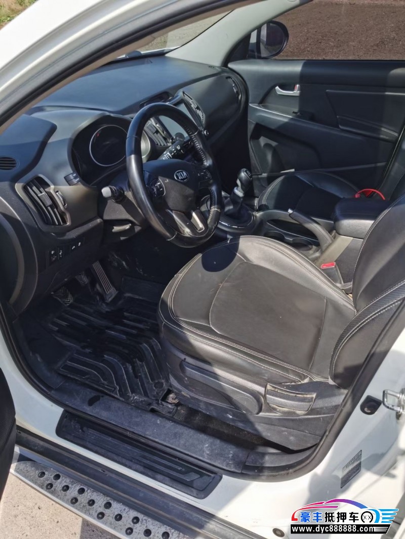 16年起亚智跑SUV抵押车出售