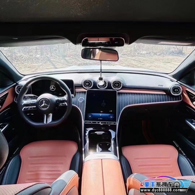 22年奔驰C轿车抵押车出售