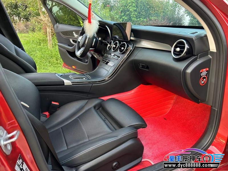 20年奔驰C轿车抵押车出售