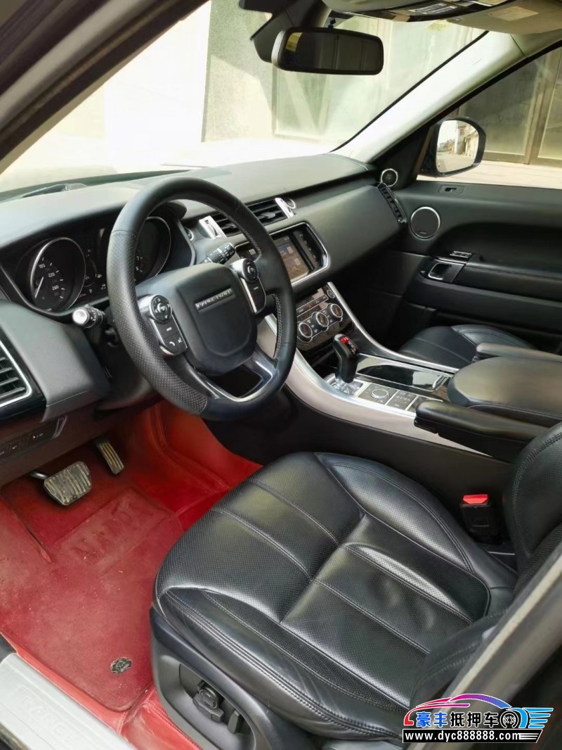 16年路虎揽胜运动轿车抵押车出售