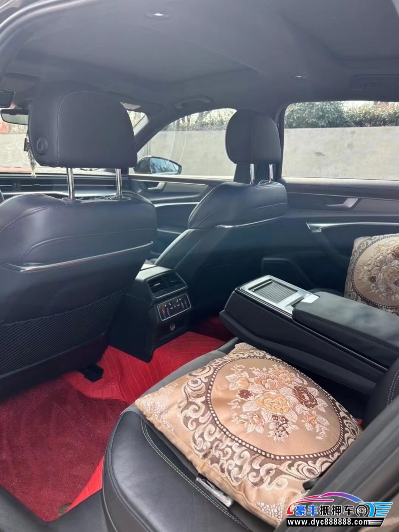 22年奥迪A6L轿车抵押车出售